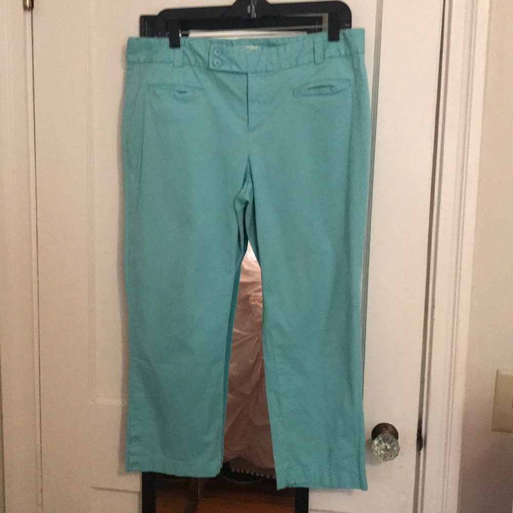 Spring cropped trousers